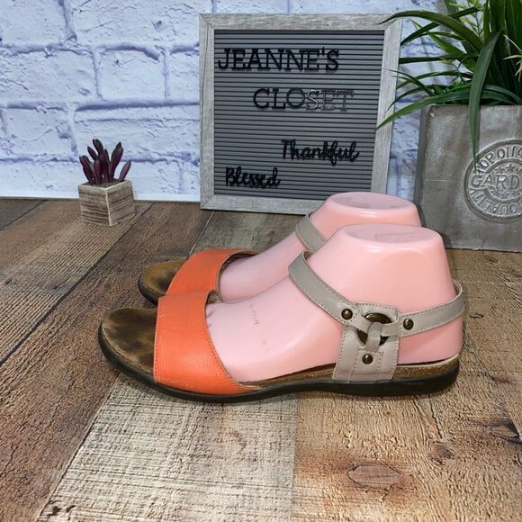 SABRINA SANDAL NAOT - Picture 1 of 11
